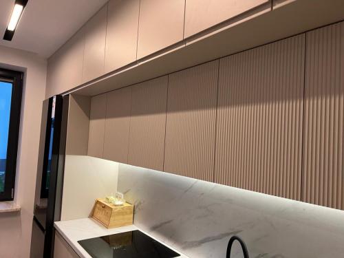 7fd78c4d-9105-4673-9579-9f7c5068e812