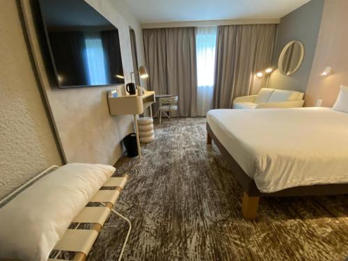 facafec8-aa3e-4002-91e3-2b47c4970313